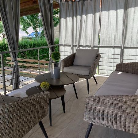Apartman Sonas 2 With Free Private Parking Karlovac Buitenkant foto